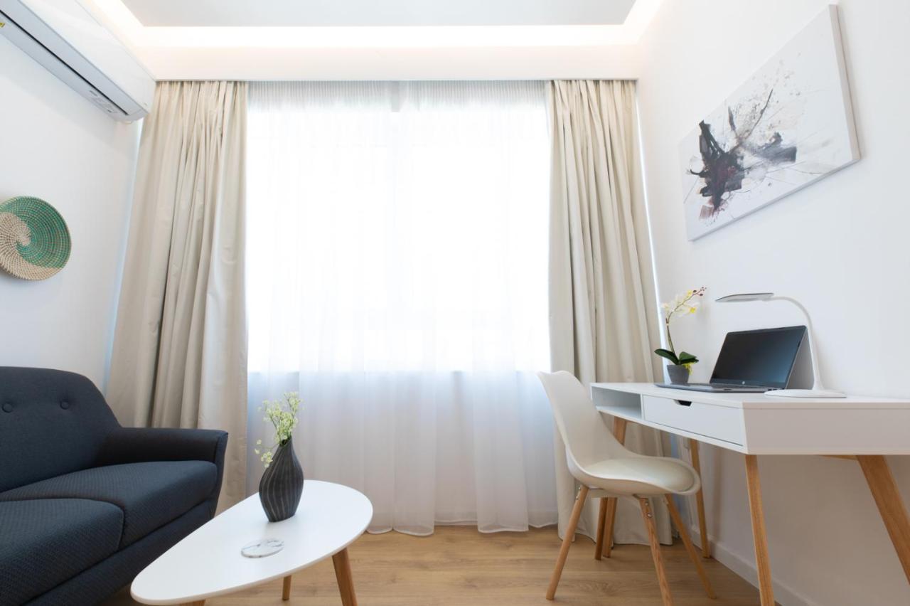 Minimal Apartment In Plaka Athén Kültér fotó