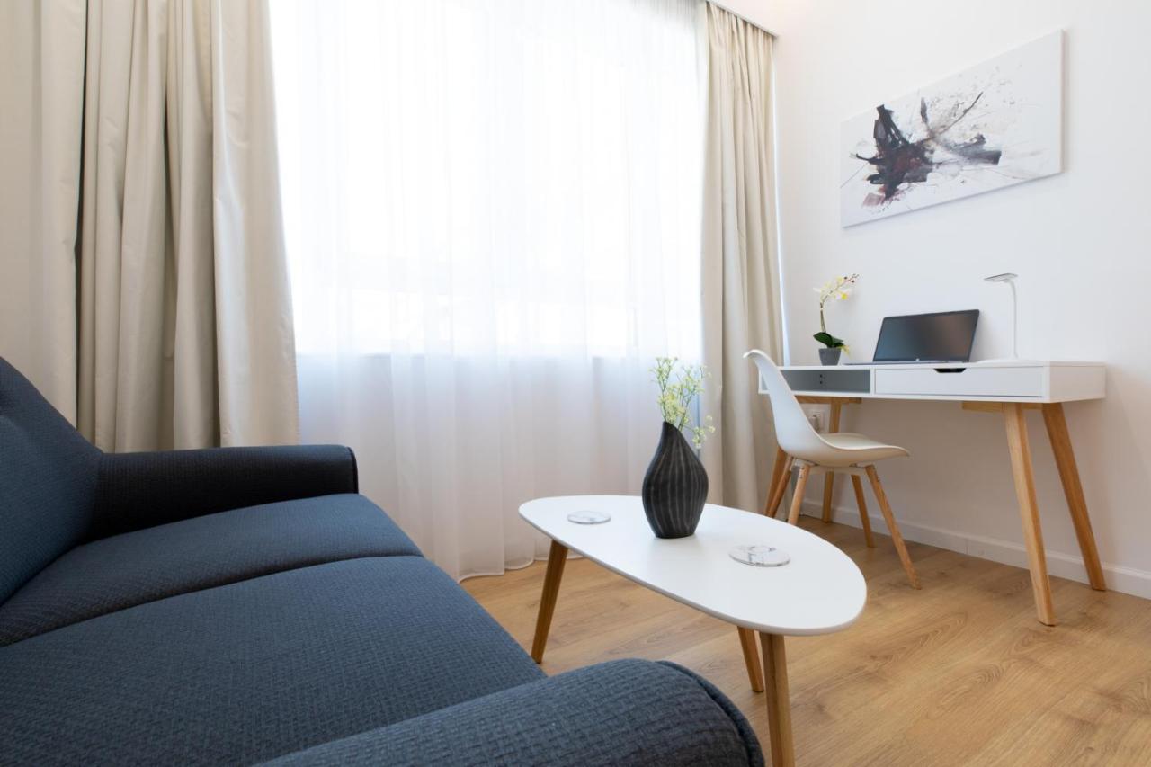 Minimal Apartment In Plaka Athén Kültér fotó